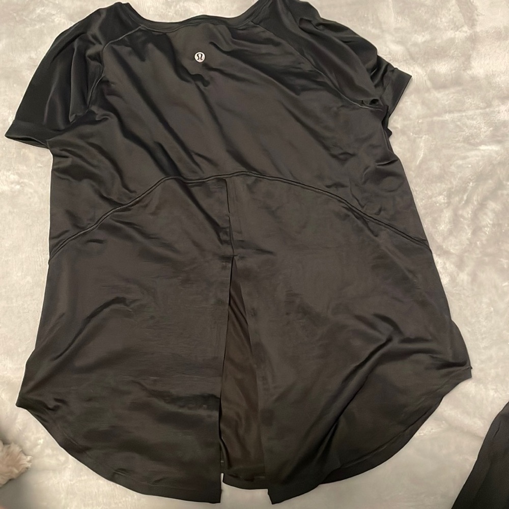 Lululemon short sleeve